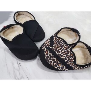 LOT 2 NEW KOZIKICKS Slippers Indoor Outdoor Shoes WOMEN SMALL 5.5 - 6.5 Leopard